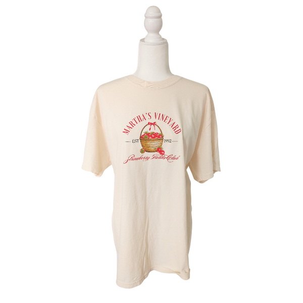 Strawberry Shirt Comfort Colors Summer Fall Strawberry Fields Tshirt Cottagecore Aesthetic Retro Garden Farmers Market Shirt Oversized Shirt