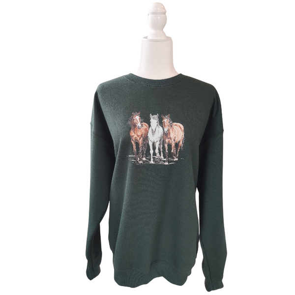 Introducing our Horse Sweatshirt, the perfect gift for any horse lover! This 90s Vintage Western Style sweatshirt embodies the Boho Ranch Retro vibe with its trendy Equestrian Crewneck design. Size up for an oversized fit and stay cozy with this cute and retro cowgirl sweatshirt.