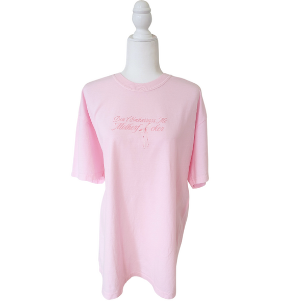 don't embarrass me pink bow t-shirt