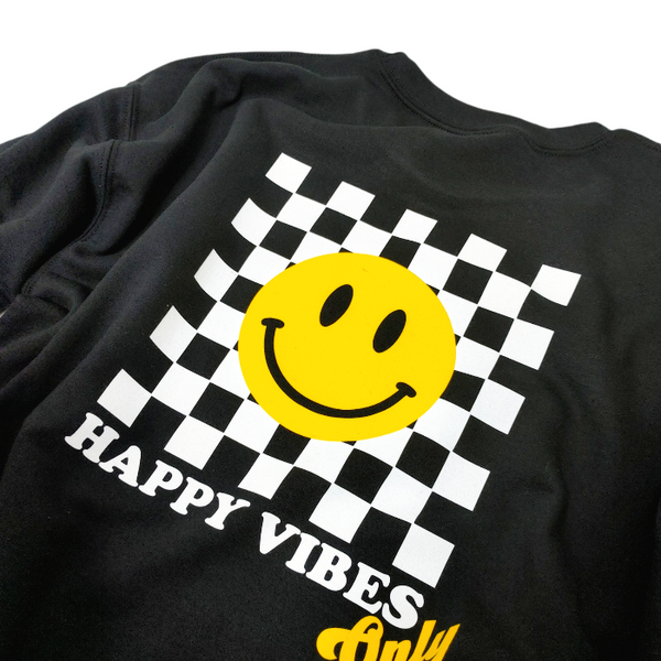 Smiley Face Checkerboard Crewneck Sweatshirt & Sweatpant Set