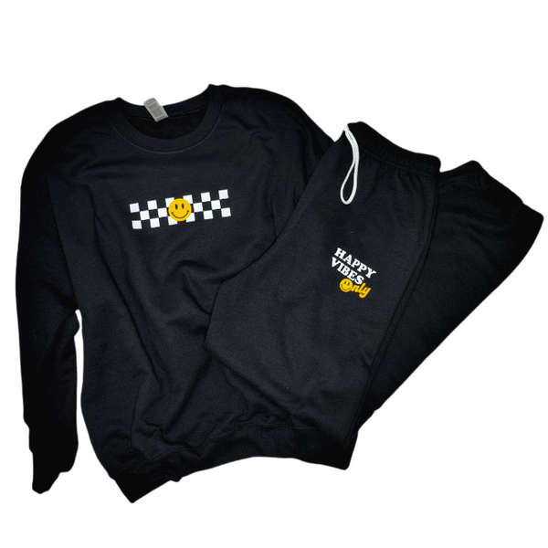 Smiley Face Checkerboard Crewneck Sweatshirt & Sweatpant Set