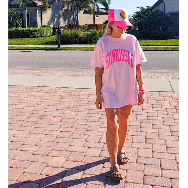 blossom pink with neon pink sunkissed t-shirt